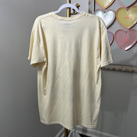 •NWOT Batman n Robin short sleeve women tee medium large - Picture 3 of 3